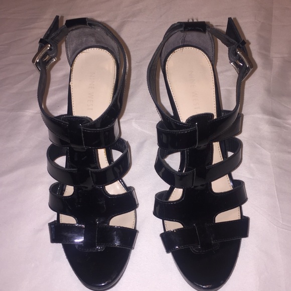 Nine West black heels - Picture 2 of 8